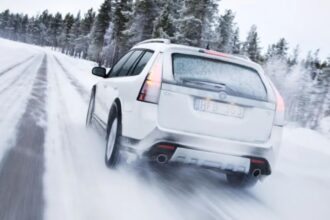 cod rutier 2025 ce dotari trebuie sa ai in masina in sezonul rece ca sa nu ai probleme cu politia 68e21468ed37b