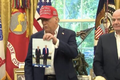 cupa mondiala din 2026 daca voi considera ca exista o problema de securitate il voi suna pe gianni infantino pentru a muta meciurile spune trump 68ef5c615e1e5