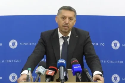 daniel david de ziua mondiala a educatiei preocuparea mea e ca oamenilor educatiei sa le fie bine intr un nou sistem educational 68e2497c182f9