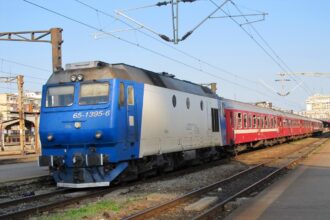 deraiere totala a fondurilor pentru modernizarea liniilor de cale ferata din zona iasului toti banii merg in sud si vest 68e389808142b