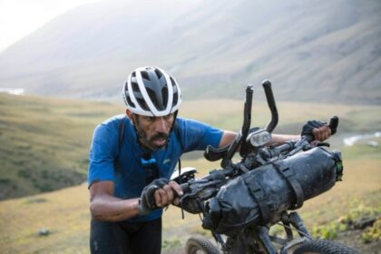 dupa 50 de zile intr o inchisoare rusa ciclistul sofiane sehili s a intors acasa el spune ca nu a avut parte de rele tratamente 68ff6dedc5a61