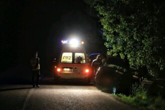 dupa botez un cuplu din miroslava a ajuns cu masina direct in sant politia i a gasit dimineata pe el la volan beat mort iar pe ea dormind adanc pe scaunul din dreapta 68e1bce7cf5b4