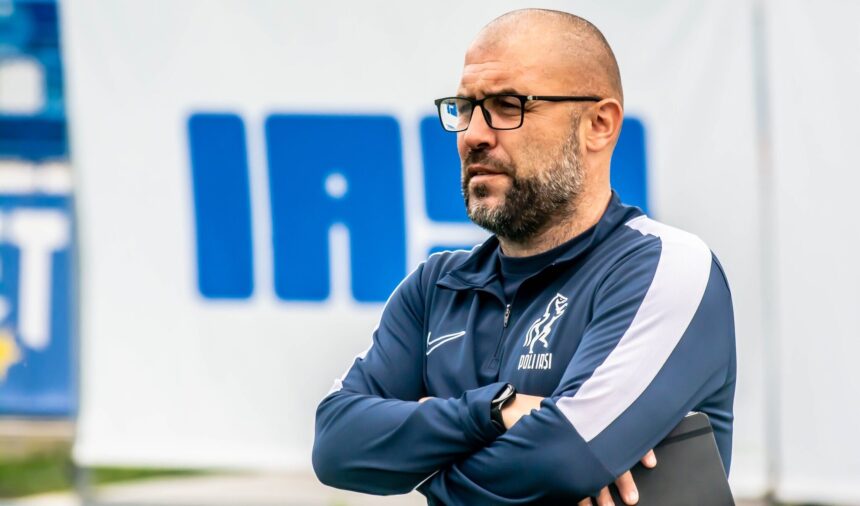 exclusiv poli iasi rezultate catastrofale fanii sunt foc si para conducerea e suparata tony rezista cum s a salvat portughezul inca o data 68f63333add1d