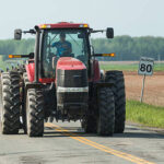 fermierii din iasi pot conduce legal tractoare cu permis b legea aduce flexibilitate in teren 68e5b877eeced