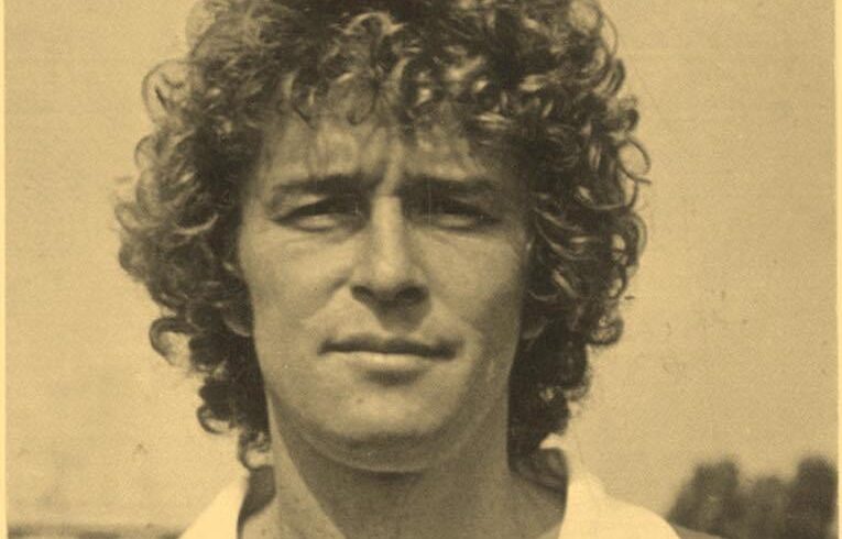 fotbalul romanesc e in doliu a murit flavius domide copilul teribil al fotbalului aradean 68eaa2fe26de1