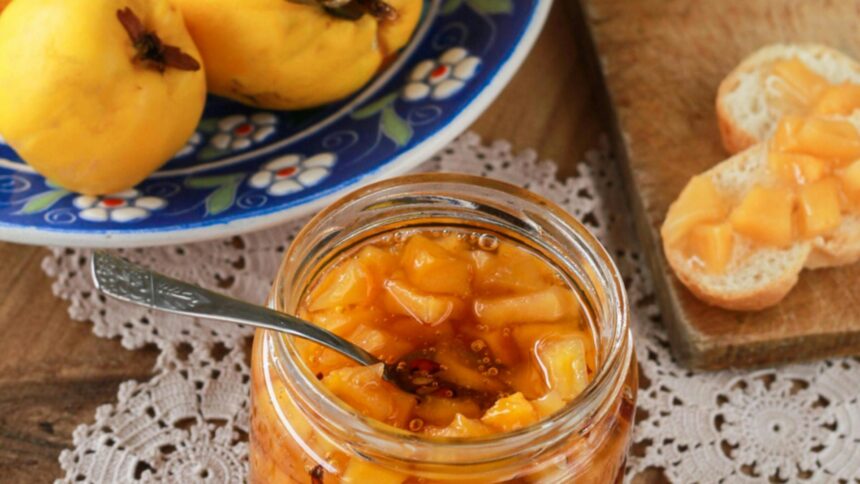 gem de gutui un desert perfect pentru clatite dar si pentru micul dejun aromat si parfumat se prepara repede 68e64a8ab7364