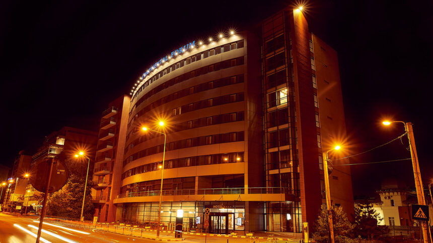 hotelul de patru stele din pacurari blocat la comisia monumentelor istorice 68fcb2208fde2