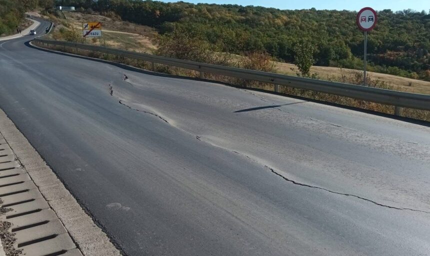 iar s a surpat asfaltul proaspat turnat in breazu trebuie refacute lucrarile e prea scump pentru cj sa stabilizeze versantul 68f6760373fb5