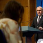 ilie bolojan taie de la educatie ca sa dea bani la partide rectificare cu dedicatie pentru clasa politica in timp ce romanii strang cureaua 68de3ab1e2f67