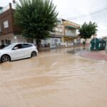 inundatii masive in spania mii de oameni evacuati si strazi acoperite de ape 68eb710572866