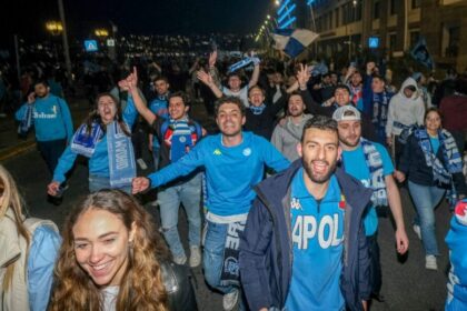 liga campionilor 230 de suporteri ai echipei napoli arestati inaintea meciului impotriva psv 68f78beae71fd