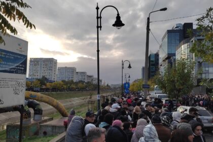 live text pelerinajul de la sfanta parascheva se apropie de un record toate detaliile 68e9efe2bfe20