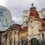 lovitura in inima capitalei cu girul primariei lui nicusor dan monument istoric lasat in paragina prada rechinilor imobiliari 68e4dcea08fd2