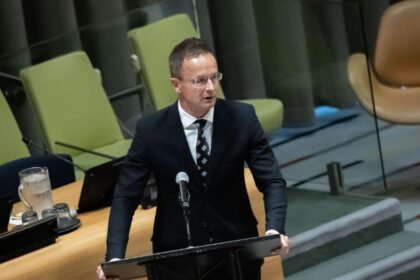 ministrul ungar de externe le a spus o verde in fata sefilor ue bruxelles ul se pregateste de razboi si vrea sa i faca pe europen sa plateasca pretul 68dd29e3c85eb