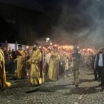 moastele sfintei parascheva si ale sfantului grigorie palama purtate in procesiune prin centrul iasului in aceasta seara 68eb9caa75634
