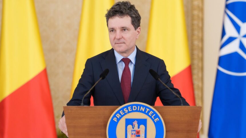 nicusor dan absent prin excelenta i a intrebat pe jurnalisti la copenhaga despre proiectele guvernului video 68deb3a169573