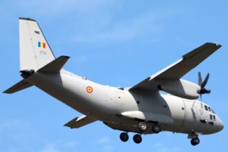 nicusor dan zboara la iasi cu un avion militar direct de la bruxelles 68fb13455d733