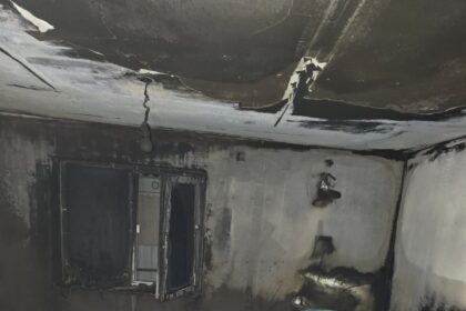 o familie din deleni a ramas fara un acoperis deasupra capului in prag de iarna 68e566304b736