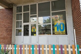 o spargere ciudata la iasi magazin de haine second hand pradat de hoti noaptea paguba cea mai mare geamurile sparte 68f040fb73687