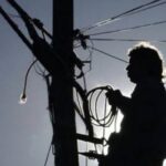 paradoxul de la iasi kilowattul s a scumpit cu peste 100 dar in judet se fura mai putin curent electric decat anul trecut 68f18ef6d0d40