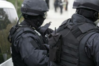 perchezitii de amploare in bucuresti si noua judete din tara intr un mega dosar ce vizeaza falsificarea de documente 68e75811a4cf7