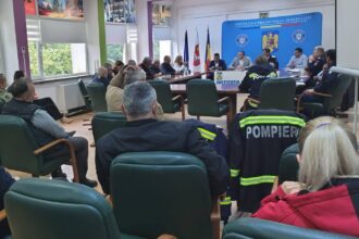 pregatiri de iarna racirea vremii a bagat mai repede in sedinta anul acesta comitetul judetean pentru situatii de urgenta 68dfb8202a59c