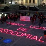 protest cu sute de candele dupa moartea celor 7 bebelusi la spitalul sfanta maria din iasi neam ucis de nosocomiale 68e28f60e4718