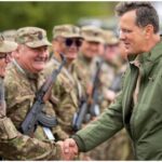 rezistul de la aparare da sfaturi de antrenor soldatilor mosteanu i as ruga pe colegii mei sa faca mai mult sport 68e12d9fe0c82