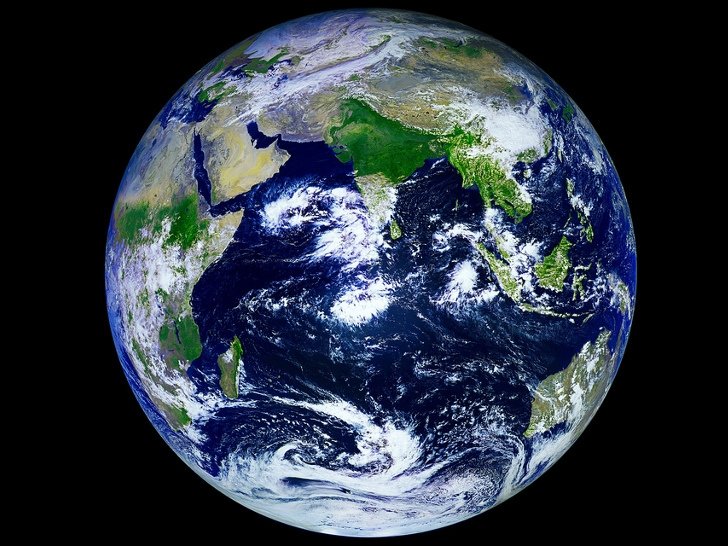 romanul care lucreaza la prima initiativa europeana dedicata apararii planetare va vorbi cu studentii facultatii de fizica 68ff713d66680