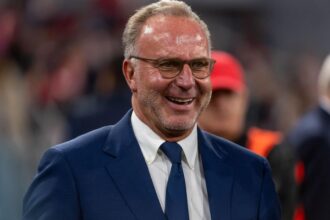 rummenigge felicita vfb stuttgart pentru ca a gasit un idiot dispus sa plateasca atat de mult pentru woltemade 68dc45df6ccea