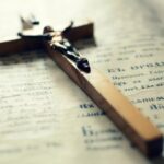 sarbatoarea zilei 3 octombrie biserica il cinsteste pe sfantul dionisie cruce neagra in calendar 68df4e51b3fe9