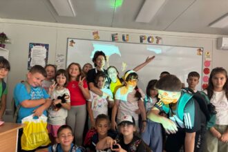 save our paws educational echipa care schimba viitorul relatiei dintre oameni si animale 68dcaf1d9287a