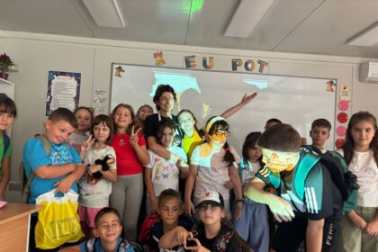 save our paws educational echipa care schimba viitorul relatiei dintre oameni si animale 68dcaf1d9287a