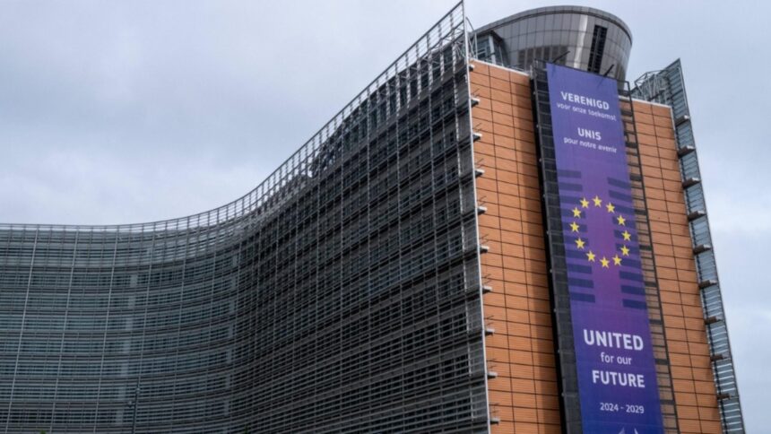 scandal la bruxelles agenti maghiari acuzati ca au incercat sa recruteze functionari ai comisiei europene 68e7e25a6d223