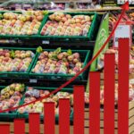 scumpiri si dupa plafonarea adaosului comercial rate mai mari si venituri mici 68dd54117b4b8