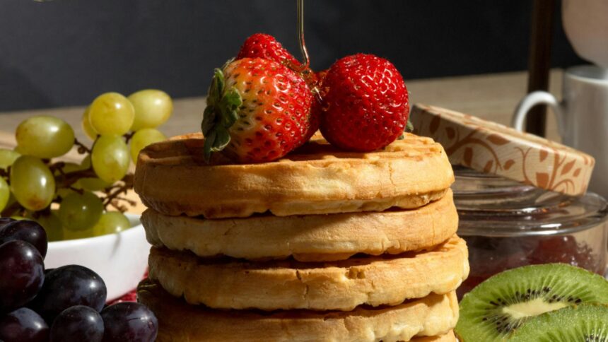 sirop de struguri albi bautura intensa si dulce excelenta pentru limonade sau prajituri 68dcf19fdc906