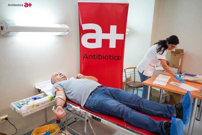 solidari in fapte bune angajatii antibiotice si comunitatea locala au daruit sange pentru viata 68e776f323010