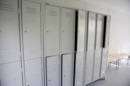 studenti de la umf iasi victime ale unor furturi in vestiarul unui spital din iasi nu mi venea sa cred ca mi se intampla si mie 68df9503a4cc4