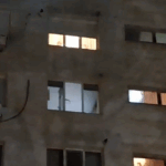 tentativa de sinucidere la iasi in alexandru cel bun un barbat s a baricadat in casa a dat drumul la gaz si a amenintat ca se arunca in aer 69024feb74662