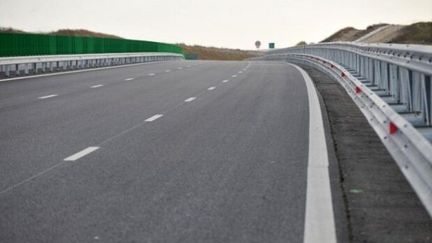toate cele patru loturi ale centurii usoare de ocolire a iasului au oferte in evaluare costul estimat 265 milioane de lei 69016b7d489c2
