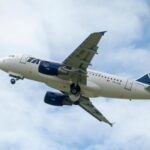 trafic aerian normal pe aeroporturile din bucuresti in ciuda codului portocaliu de vant 68df73a155e67