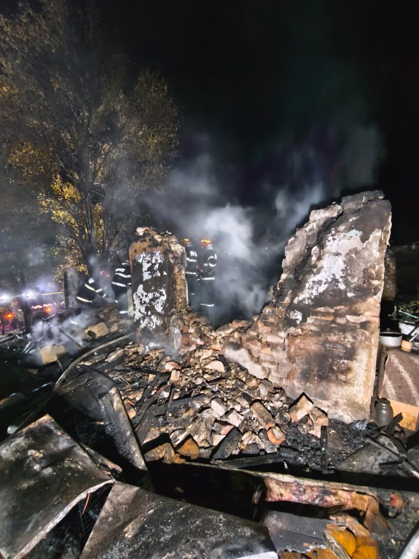 un barbat a murit carbonizat intr un incendiu care i a cuprins locuinta 69044fba3994c
