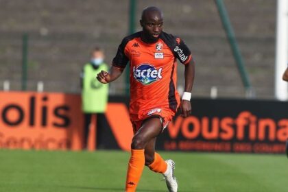 un fotbalist care sustinea ca vaccinurile impotriva covid ar fi cauza accidentarilor sale a pierdut procesul contra pfizer si federatiei franceze 68f0f0aa8ebd6