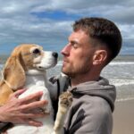 un fotbalist ofera 20 000 euro pentru informatii care ar ajuta la gasirea cainelui sau ne rugam cu totii sa fie bine si sa se poata intoarce curand printre noi 690217aadf3ea