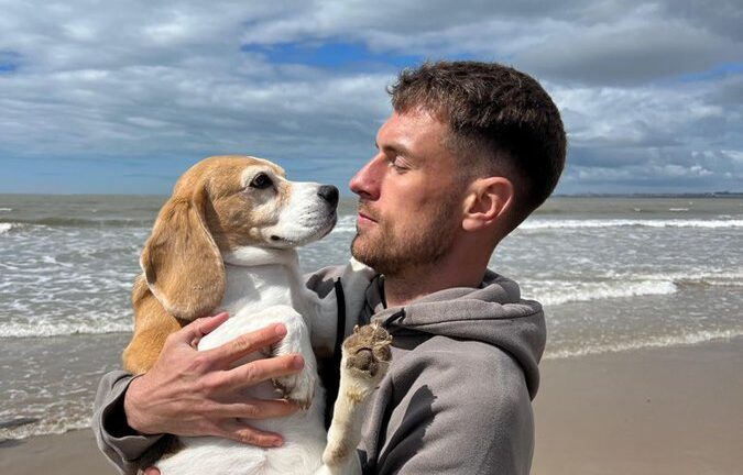 un fotbalist ofera 20 000 euro pentru informatii care ar ajuta la gasirea cainelui sau ne rugam cu totii sa fie bine si sa se poata intoarce curand printre noi 690217aadf3ea