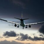 vremea rea da peste cap traficul aerian de pe aeroportul otopeni doua avioane au fost redirectionate pe alte aeroporturi 68e013306dee7