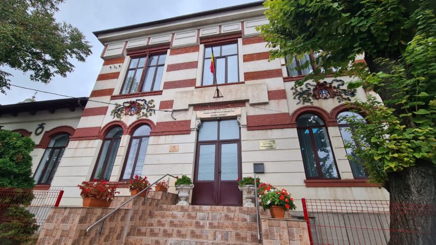 zilele casei corpului didactic spiru haret genoveva farcas este principalul furnizor de formare pentru profesorii ieseni si nu numai 68dc7dfd9c5b8