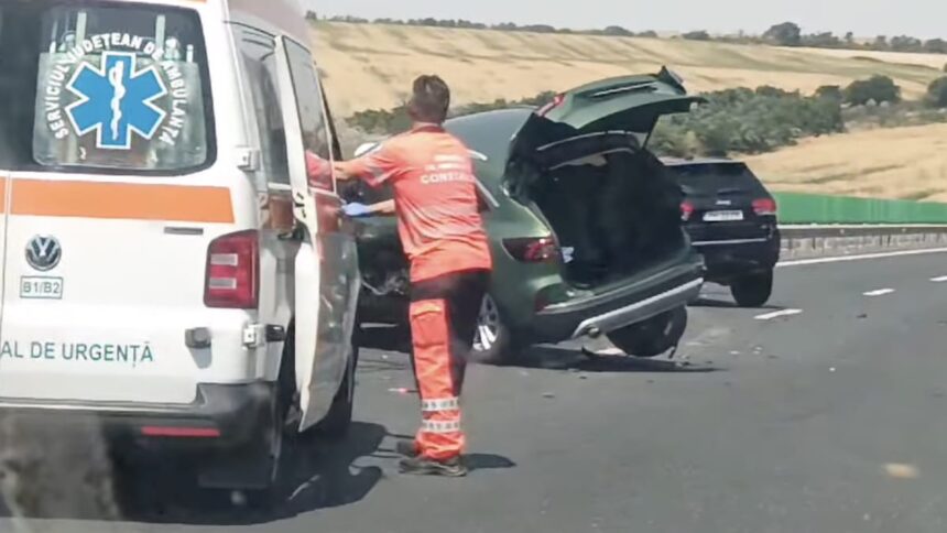 accident grav pe a2 cu sapte masini implicate trei persoane au fost ranite printre care si un minor 6925c69880923