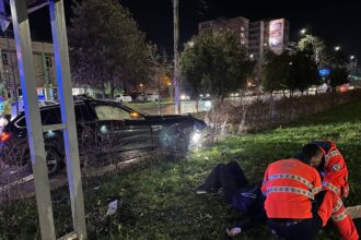 accident inexplicabil in municipiul iasi un barbat aflat pe trotuar a fost ranit 691585212b816