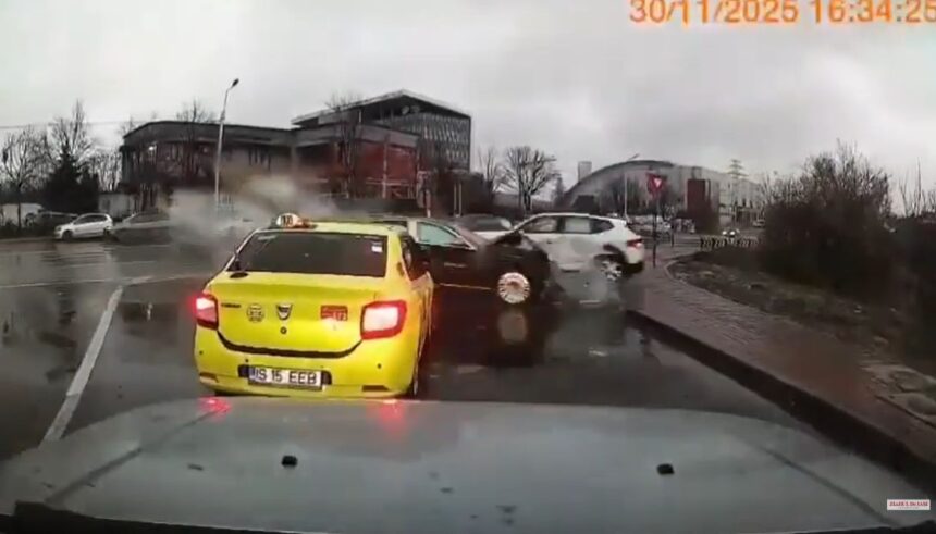 accidentul grav din capat cug momentul impactului video 692c6779808e9 1